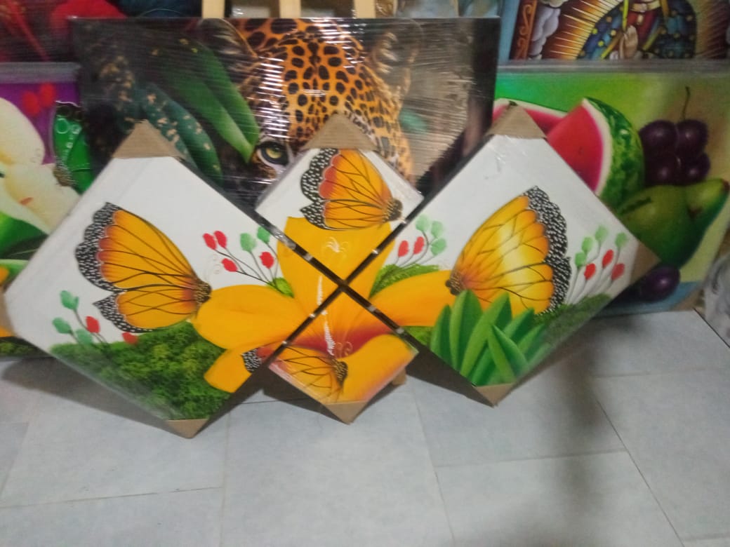 🦋🌼 Cuadro Tríptico Mariposas Doradas: Naturaleza en Armonía — 130 cm x 80 cm